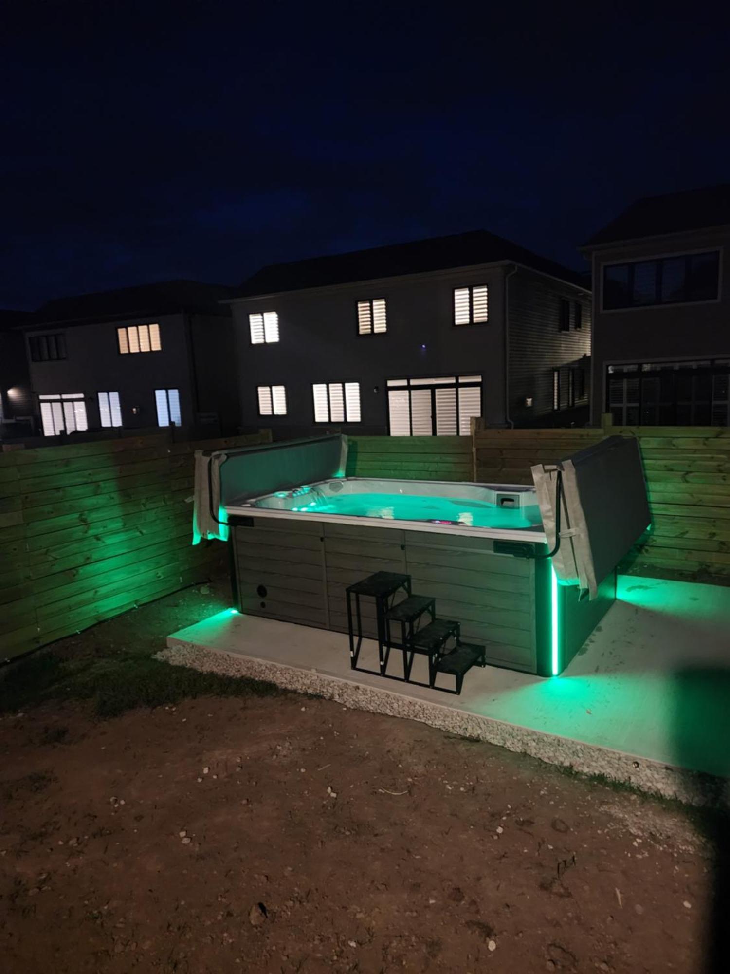 Paradise Villa 6 Bowmanville Exterior foto